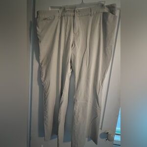 Coldwater Creek Women’s Chinos in Light Beige size 24
